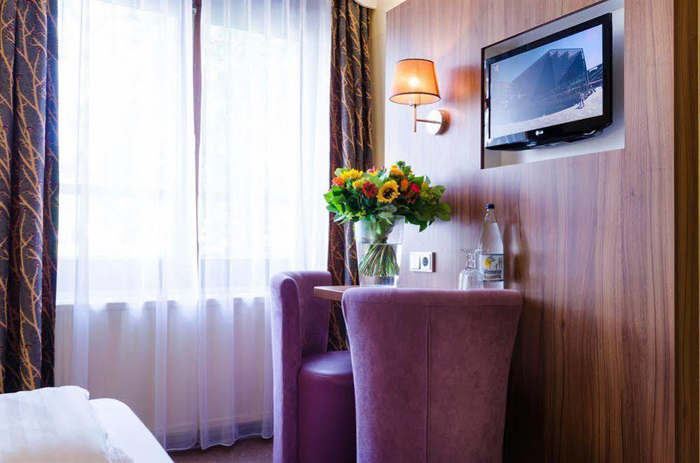 Hotel Schaepkens Van St Fijt Valkenburg aan de Geul Exterior photo